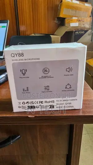 Qy88 Wireless Microphone