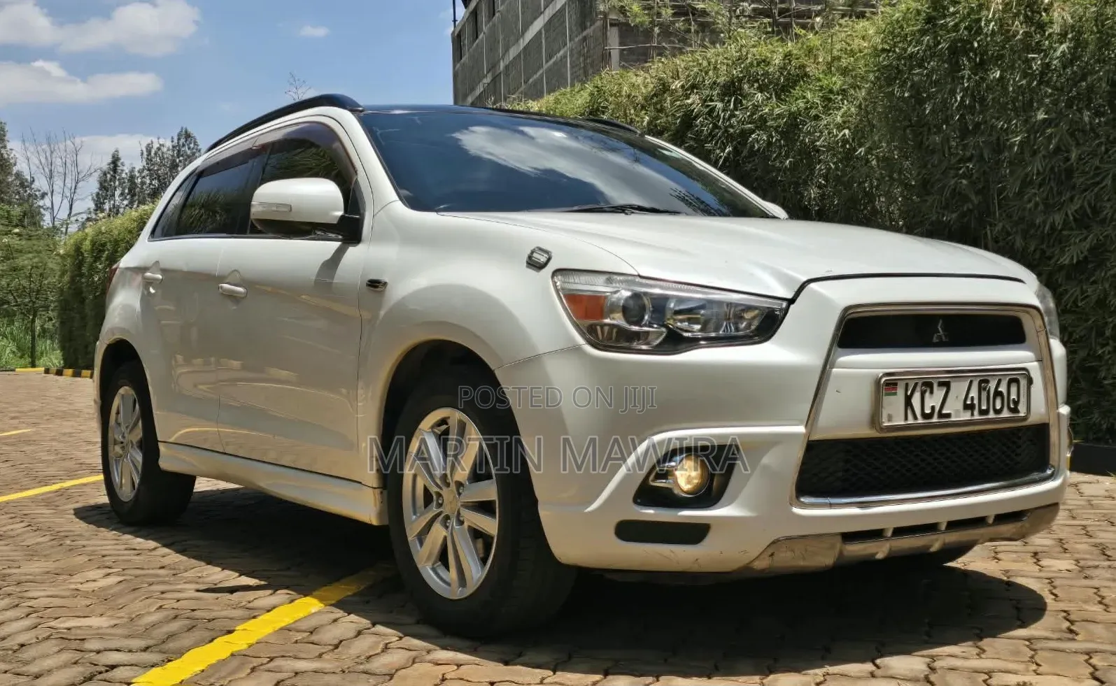 Mitsubishi RVR 2013 White