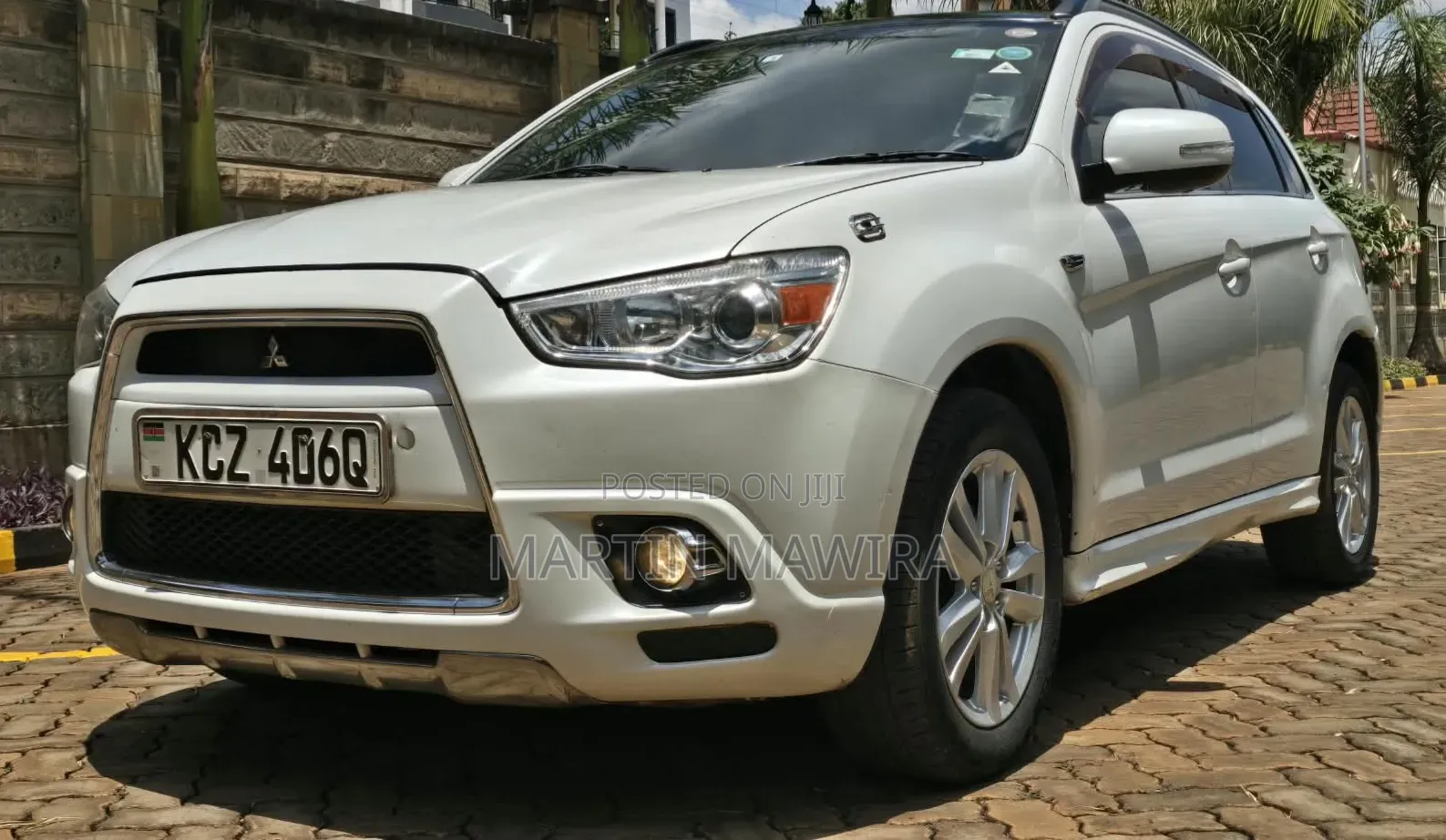 Mitsubishi RVR 2013 White