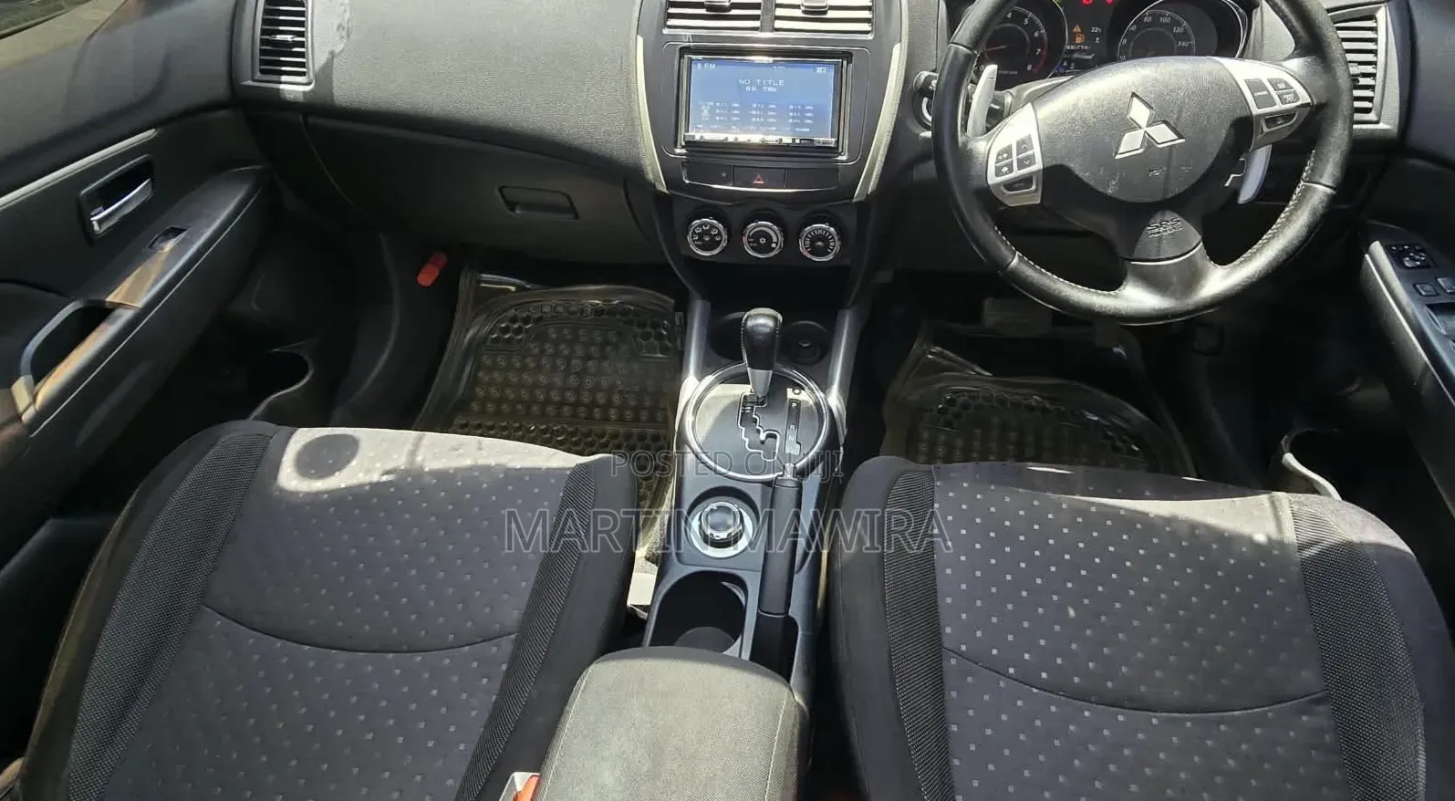 Mitsubishi RVR 2013 White