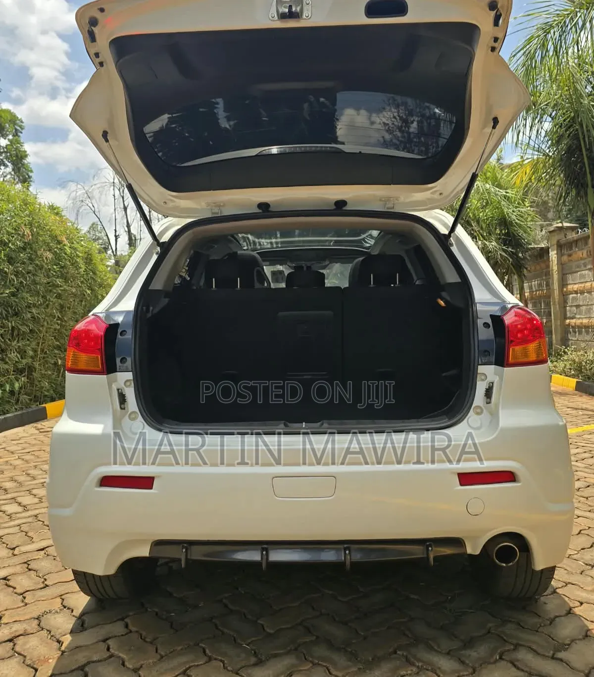Mitsubishi RVR 2013 White