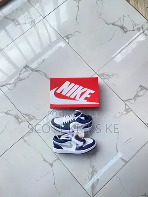 Air Jordan 1 Low Midnightnavy