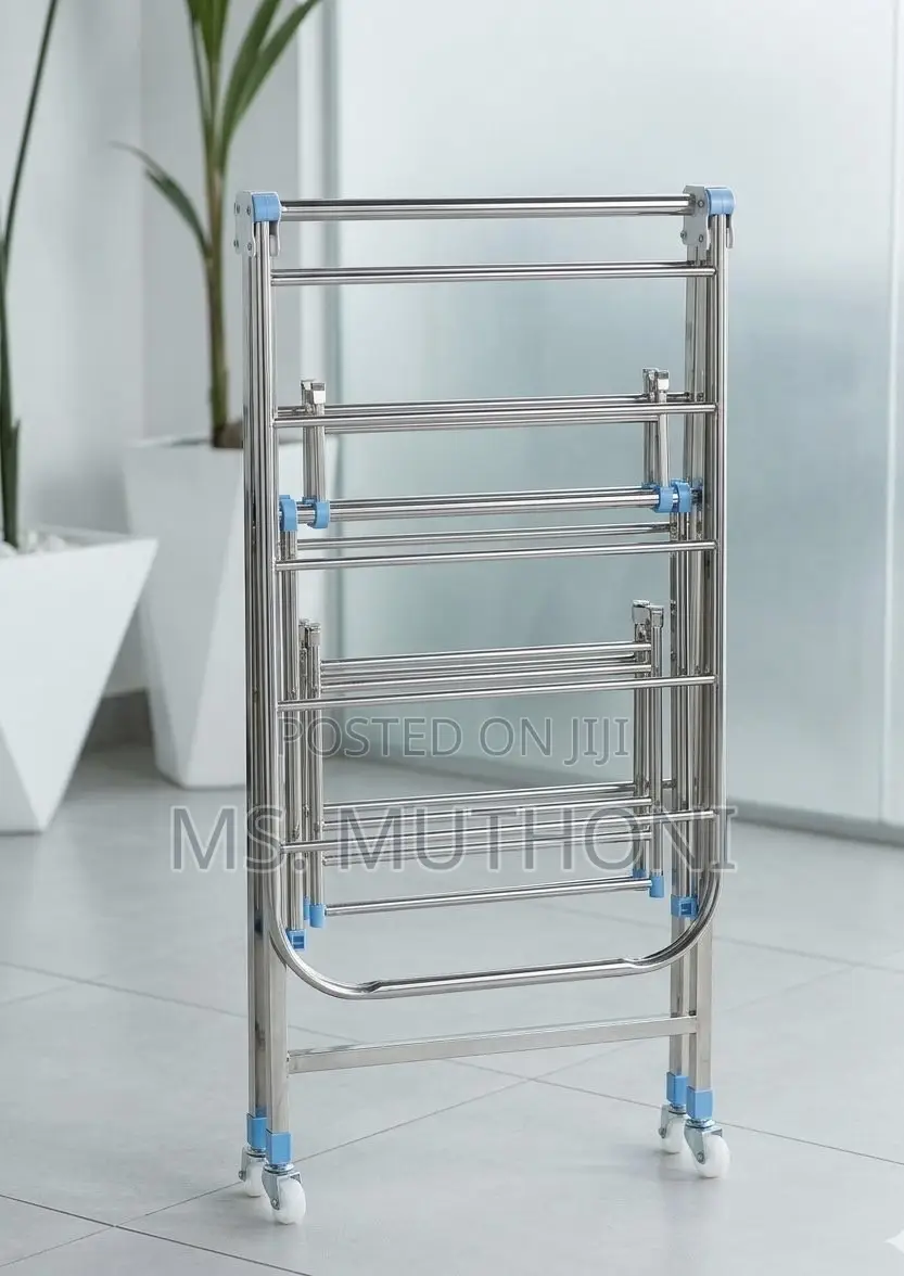 Movable Dual-Wing Clothing Hanger Station