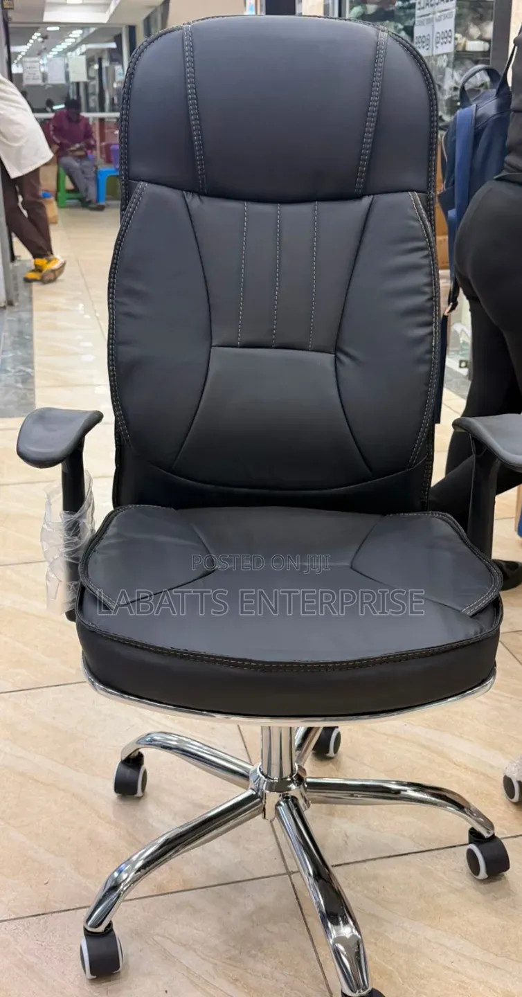 Luxury High-Back Leather Executive Office Chair