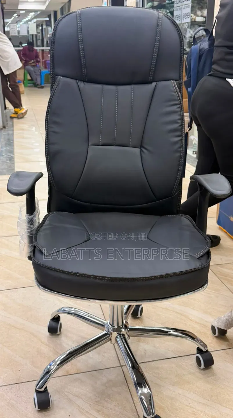 Luxury High-Back Leather Executive Office Chair