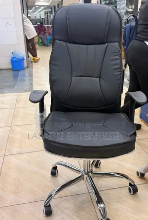 Luxury High-Back Leather Executive Office Chair