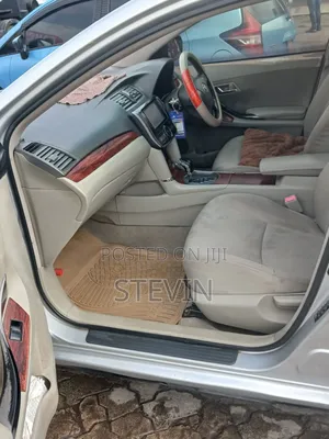 Toyota Premio 2008 Silver