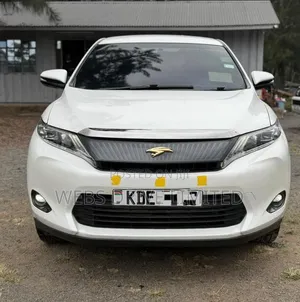 Toyota Harrier 2.5 Hybrid 4WD 2014 White