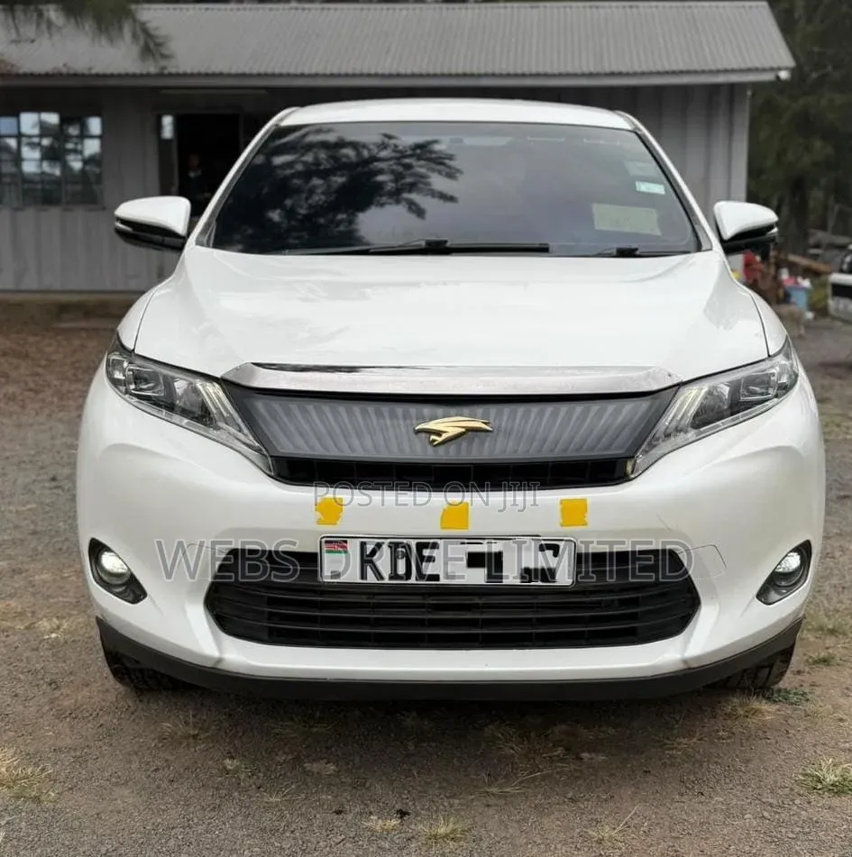 Toyota Harrier 2.5 Hybrid 4WD 2014 White