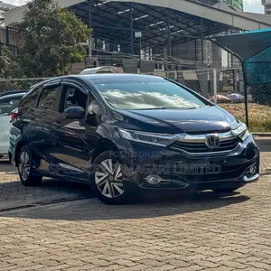 Honda Fit Shuttle 2019 Blue