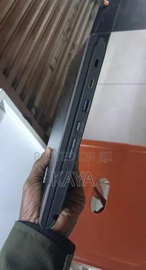 Laptop Lenovo Chromebook C630 8GB Intel SSD 1T