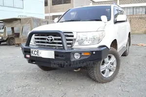Toyota Land Cruiser 4.6 V8 ZX 2013 White