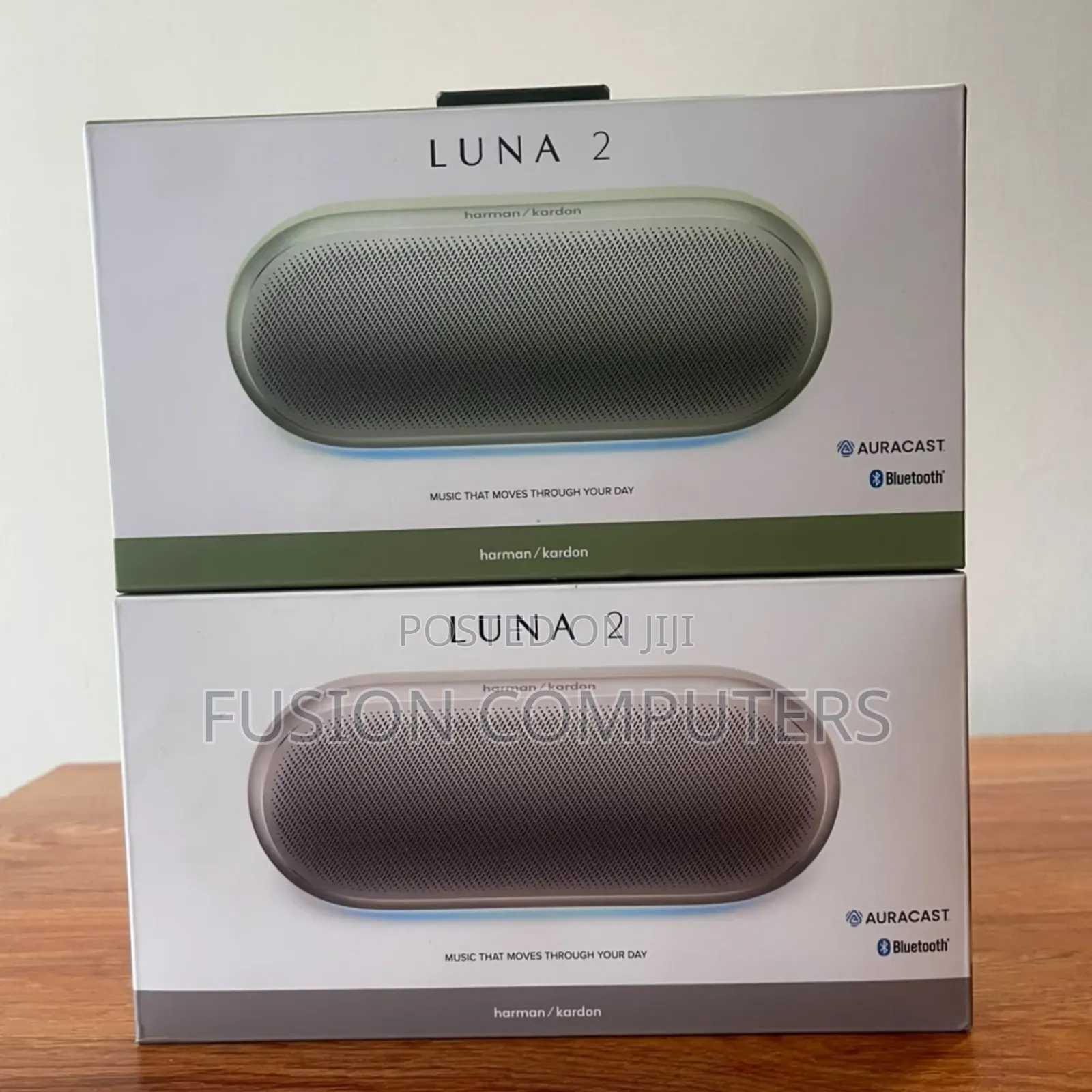 The Harman Kardon Luna 2 Is a Portable Wireless Bluetooth Speaker
