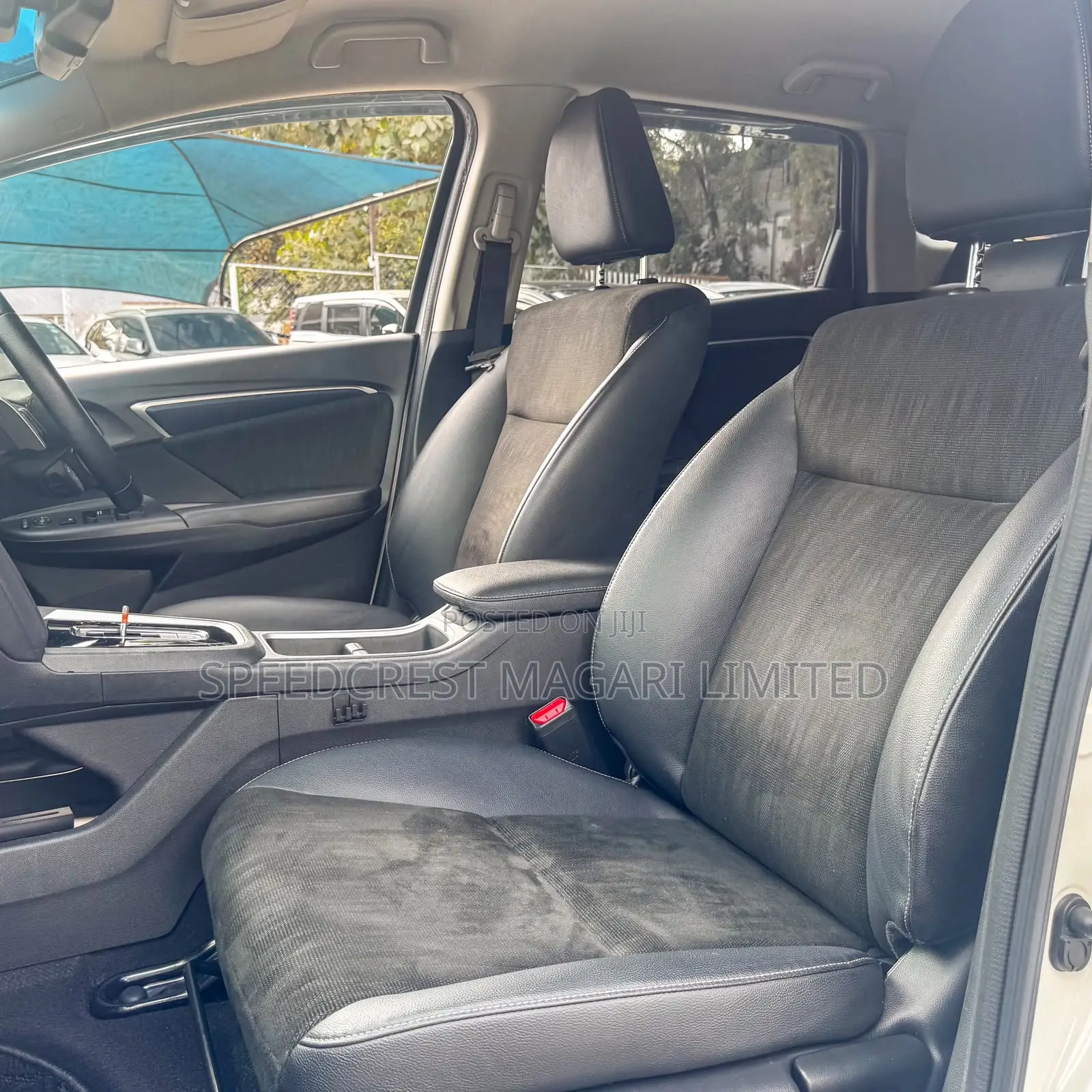 Honda Fit Shuttle 1.5 Hybrid 2WD 2019 White