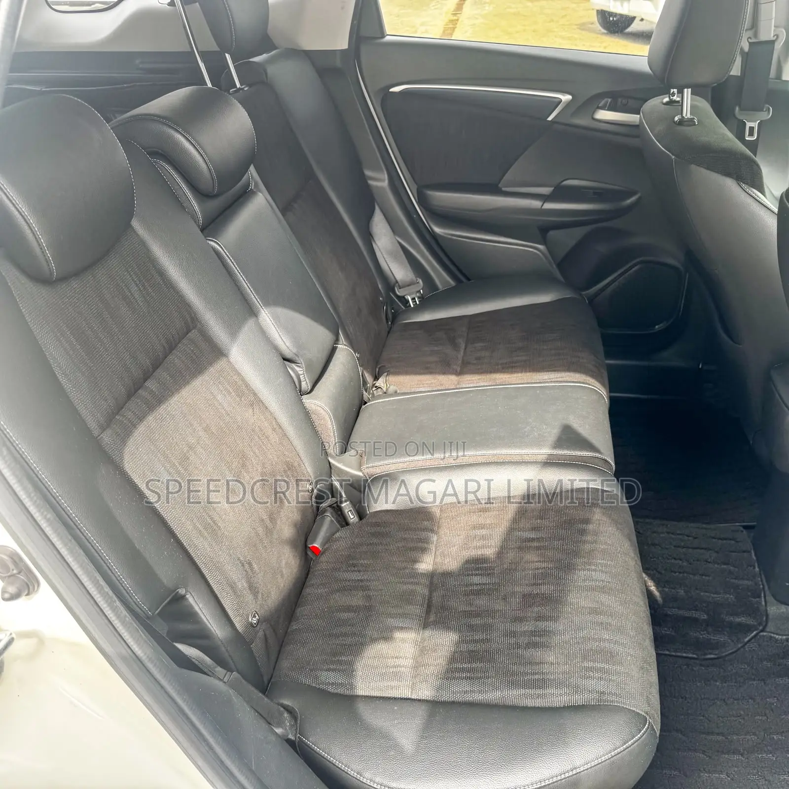 Honda Fit Shuttle 1.5 Hybrid 2WD 2019 White