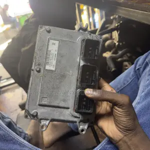 Honda Fit Hybrid Engine Computer