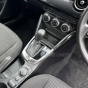 Mazda Demio 2019 Silver