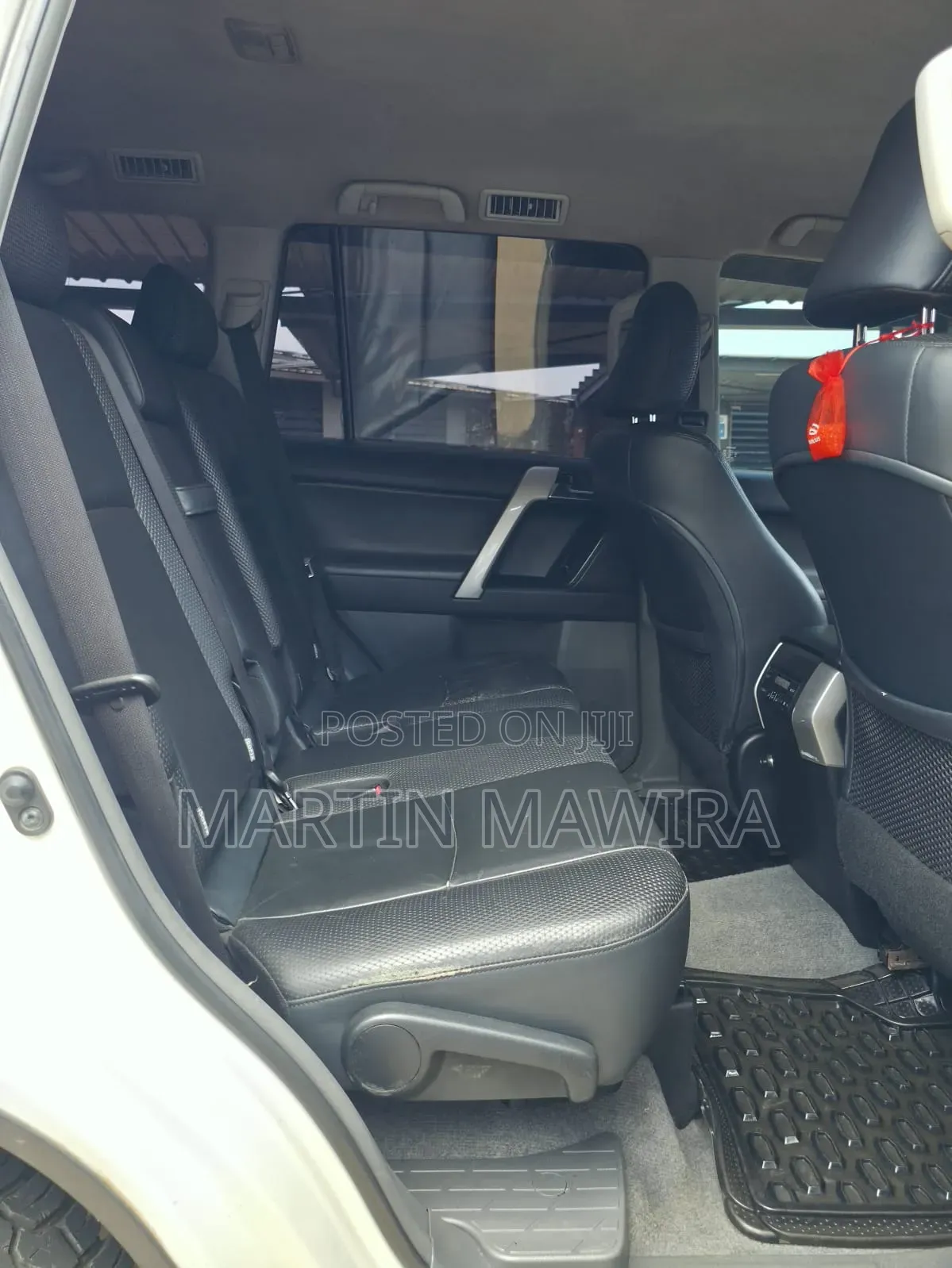 Toyota Land Cruiser Prado 2010