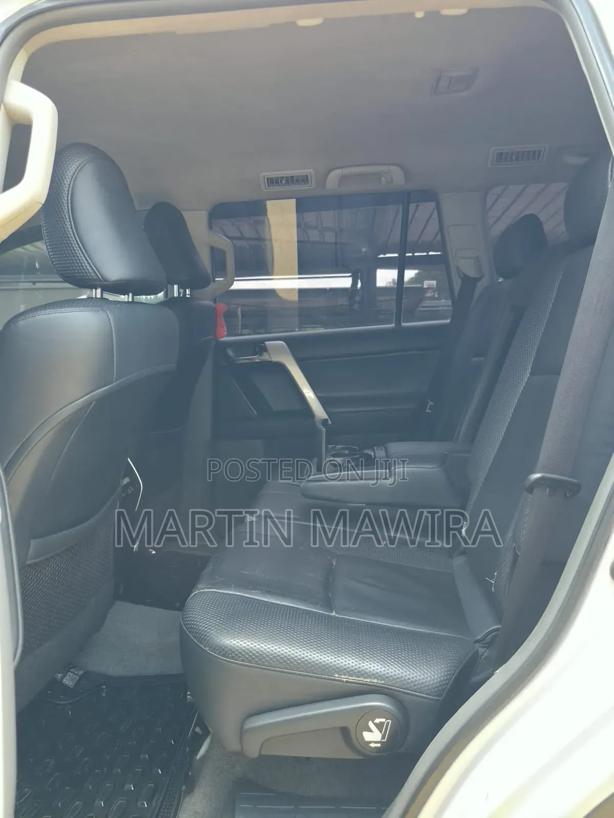 Toyota Land Cruiser Prado 2010