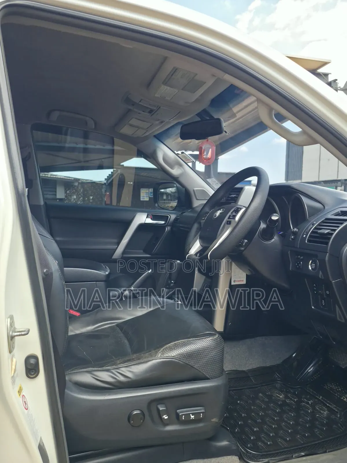 Toyota Land Cruiser Prado 2010