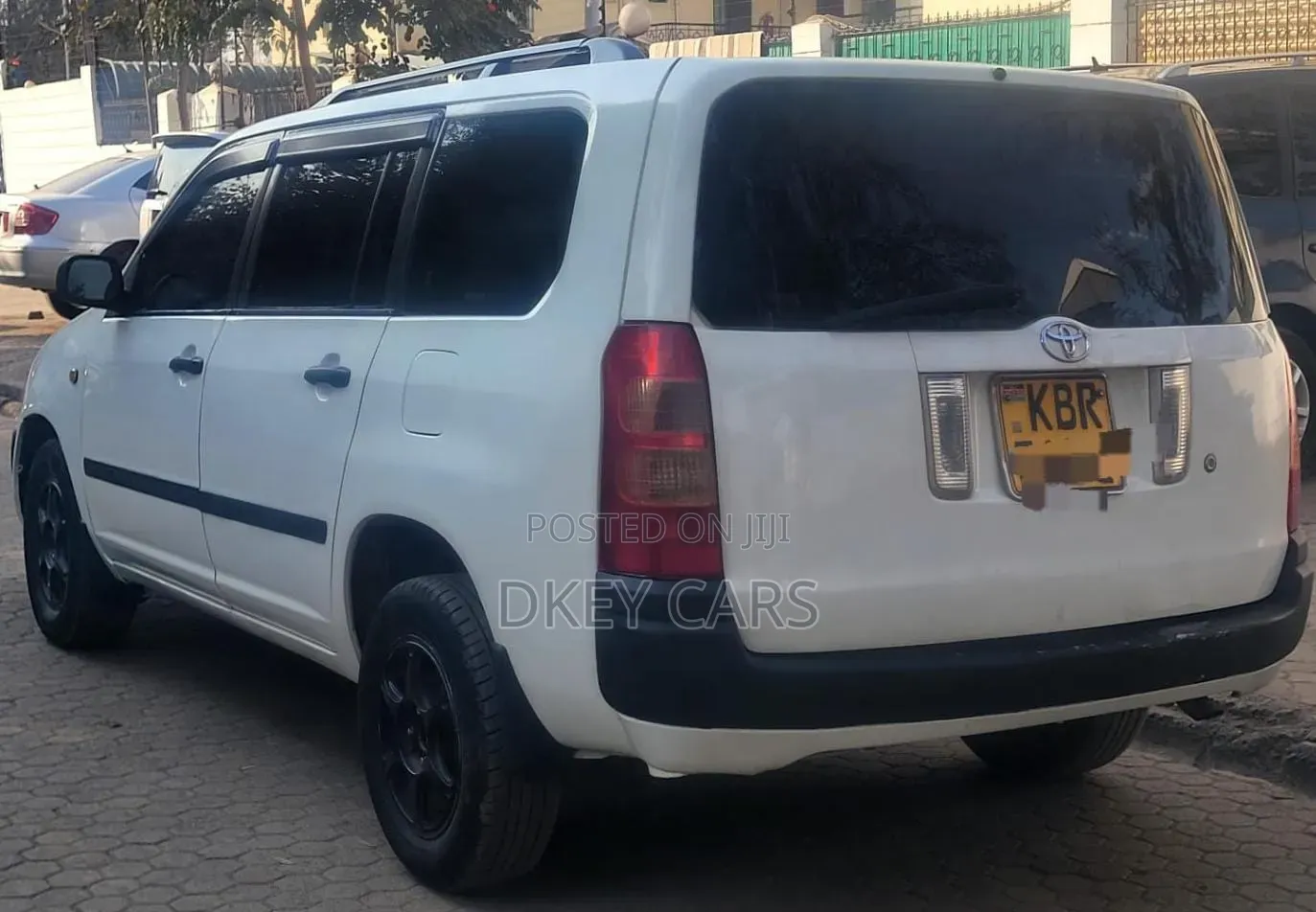 Toyota Succeed 2007 White
