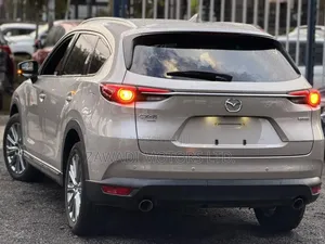 Mazda CX-8 2021 Gold