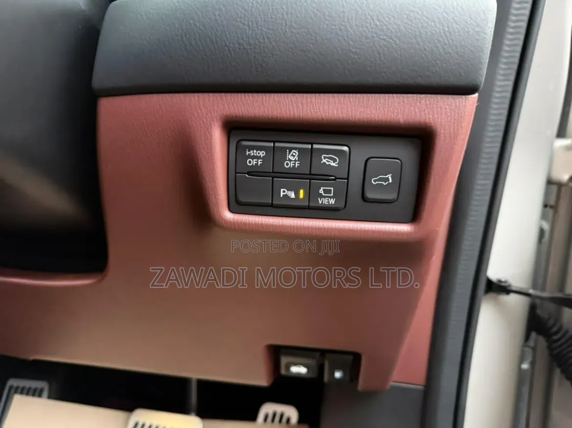 Mazda CX-8 2021 Gold