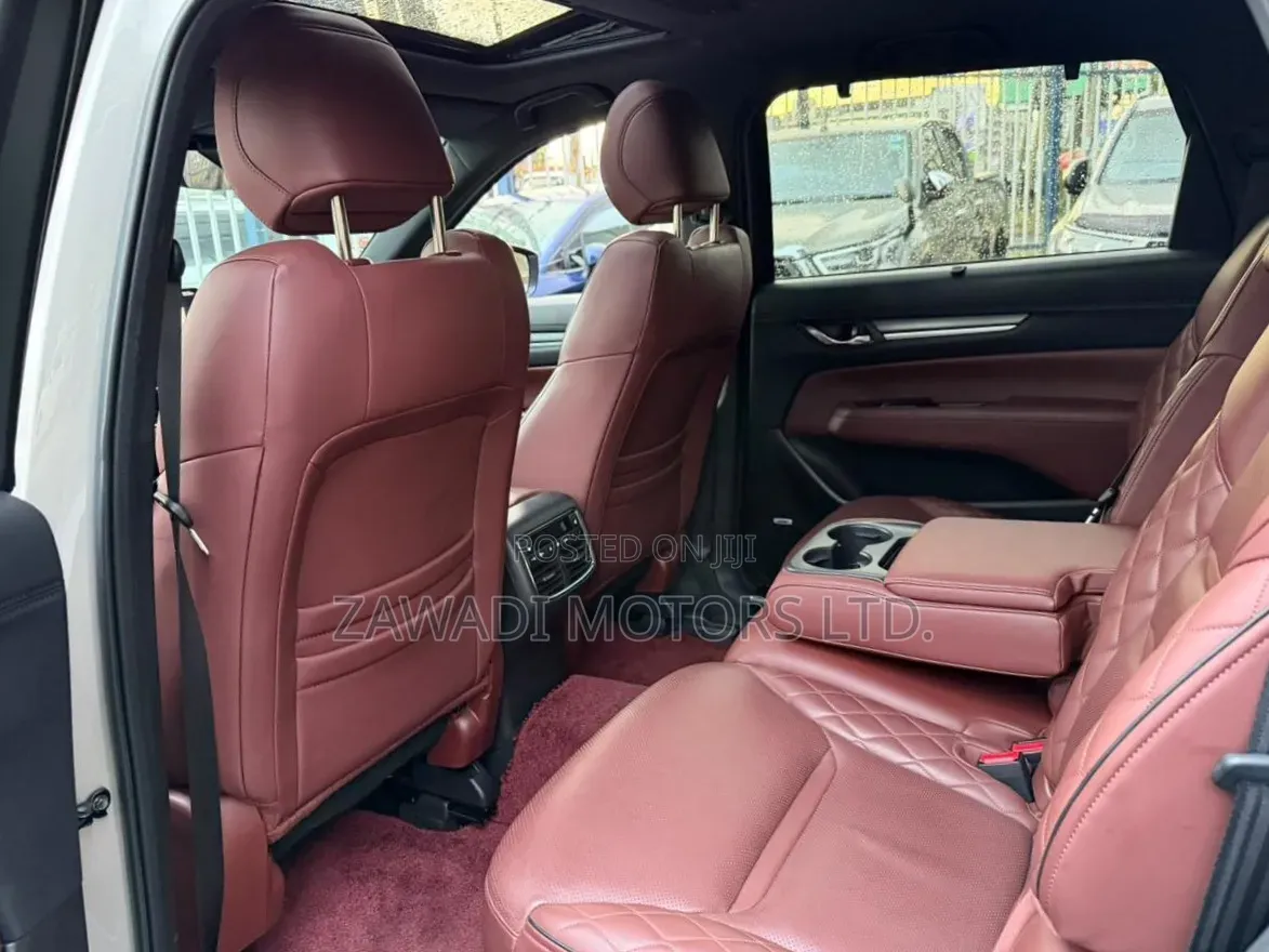Mazda CX-8 2021 Gold