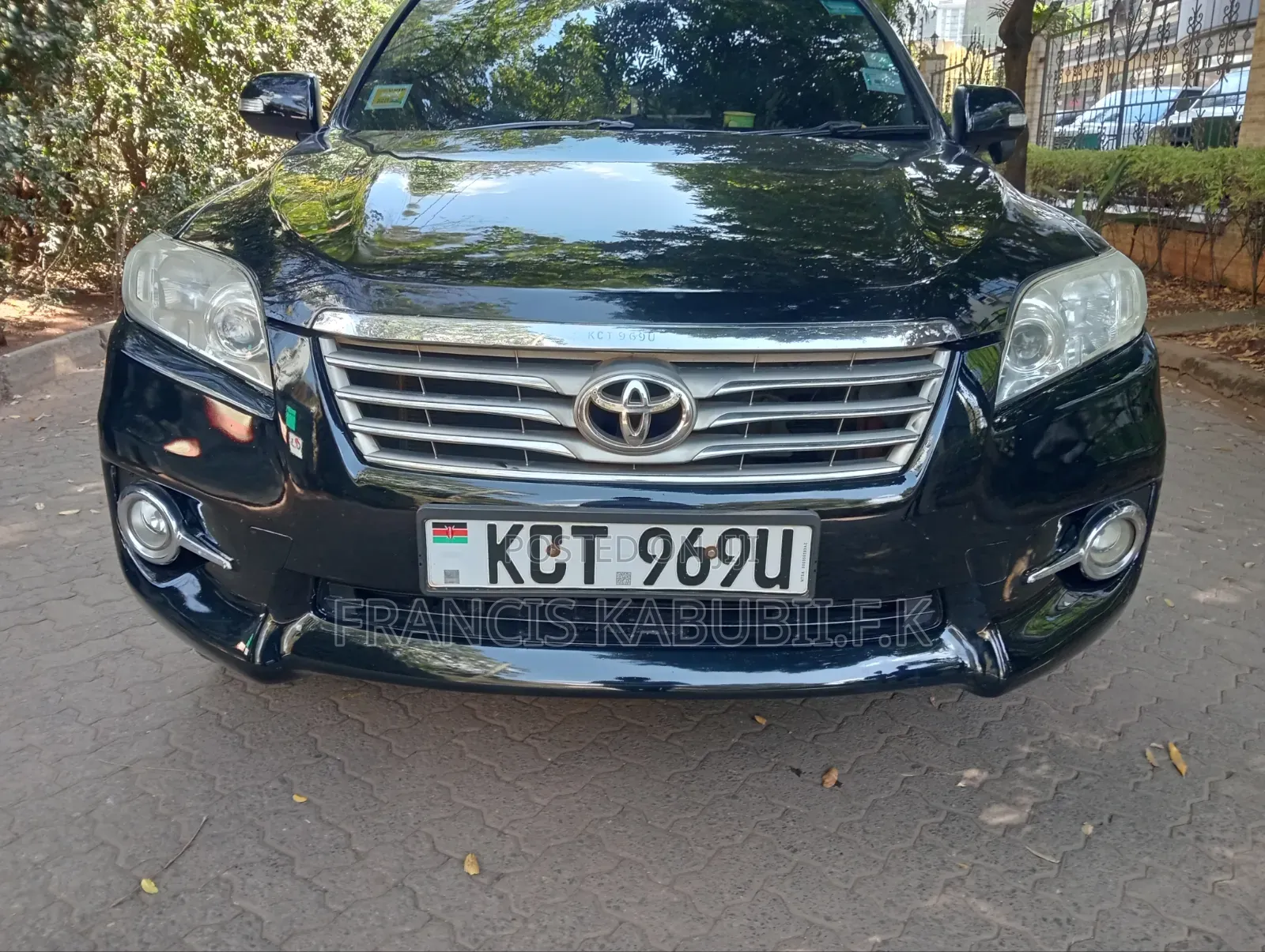 Toyota Vanguard 2012 Black