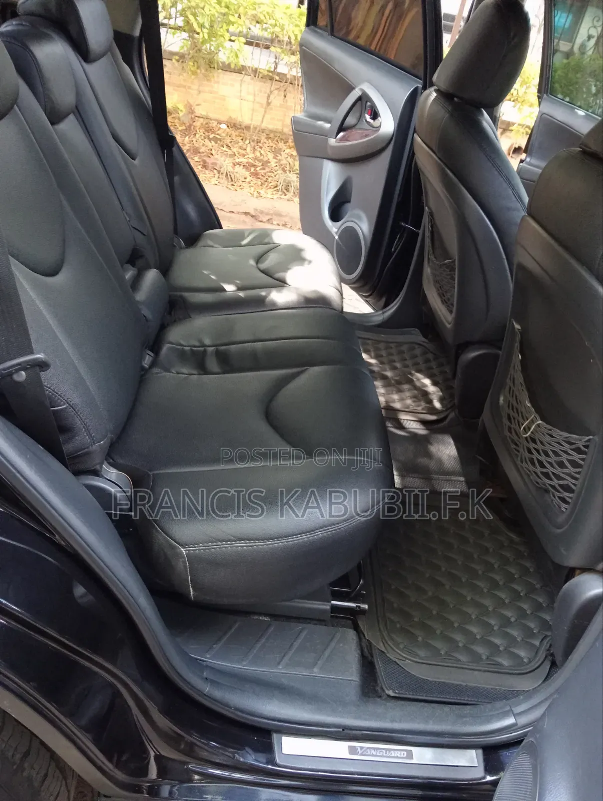 Toyota Vanguard 2012 Black