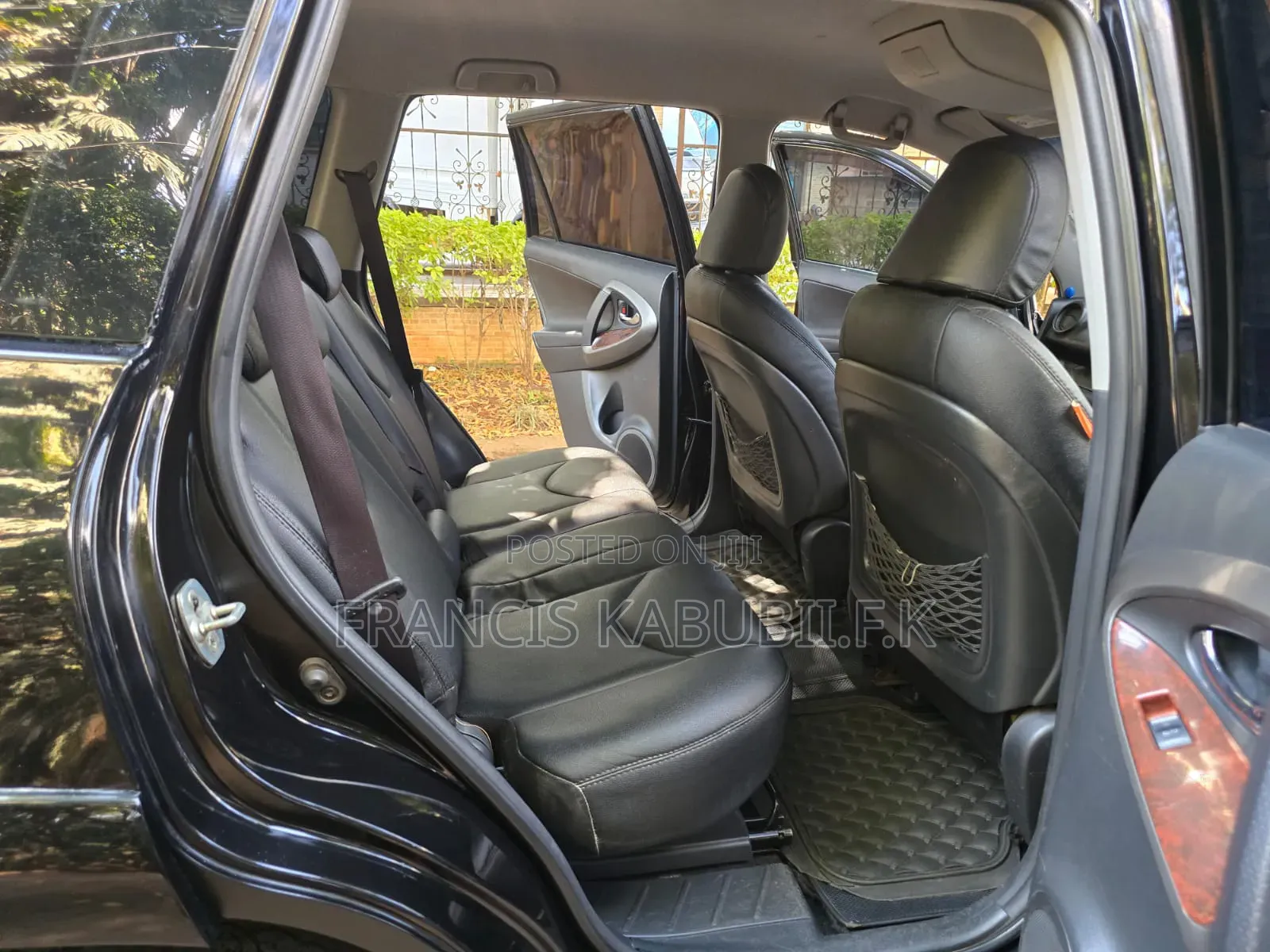 Toyota Vanguard 2012 Black