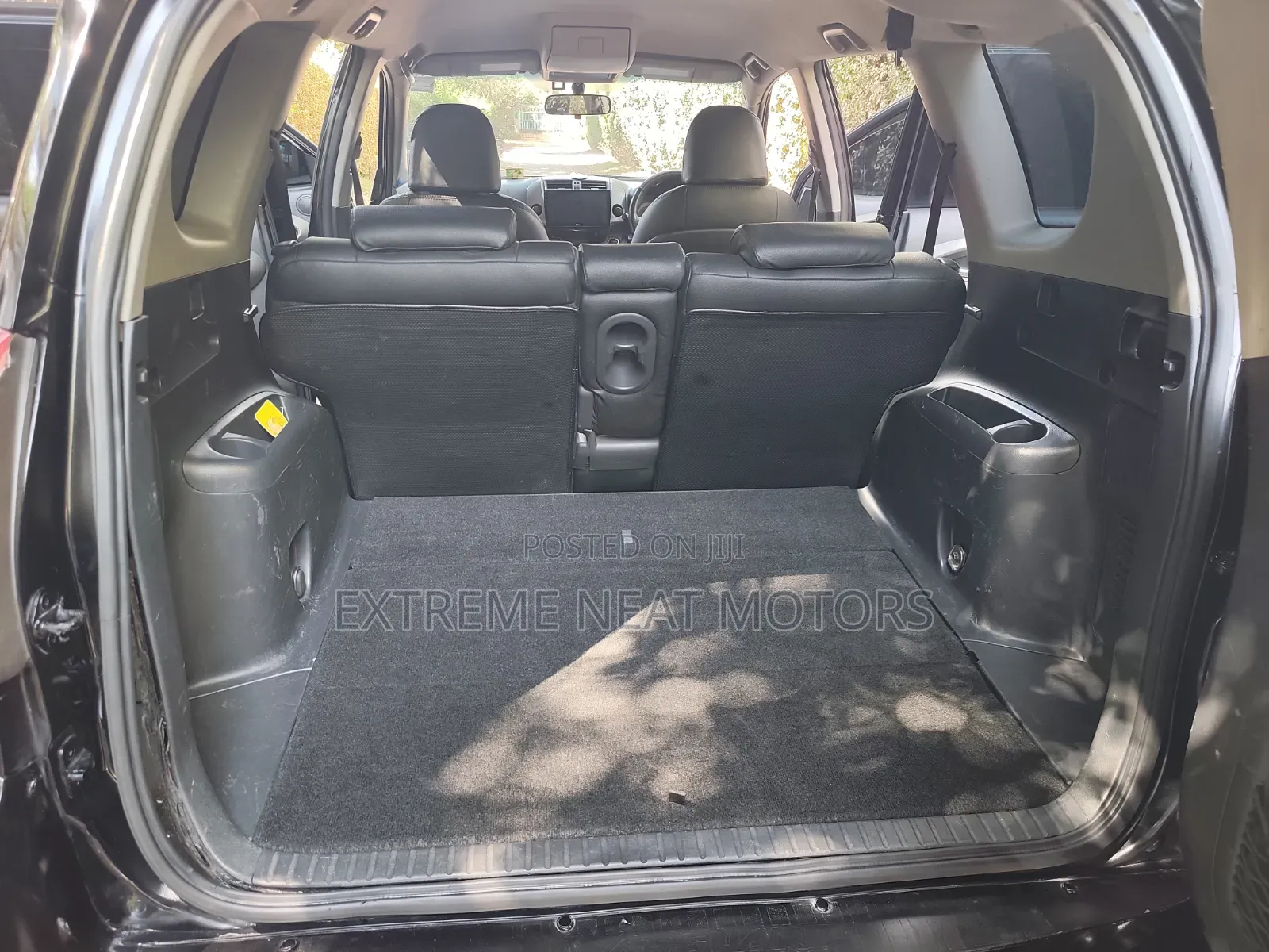 Toyota Vanguard 2012 Black