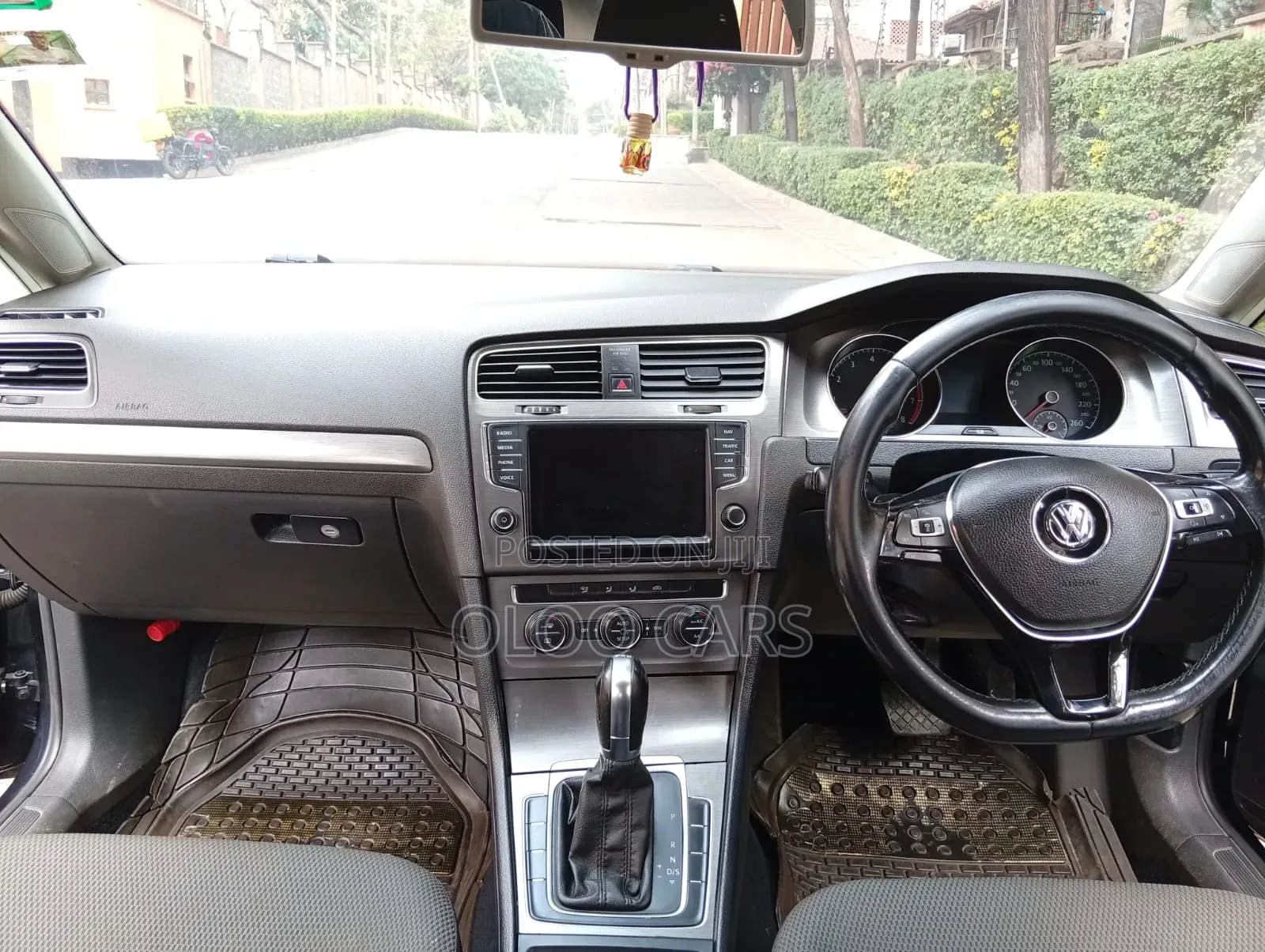 Volkswagen Golf 2013 Black