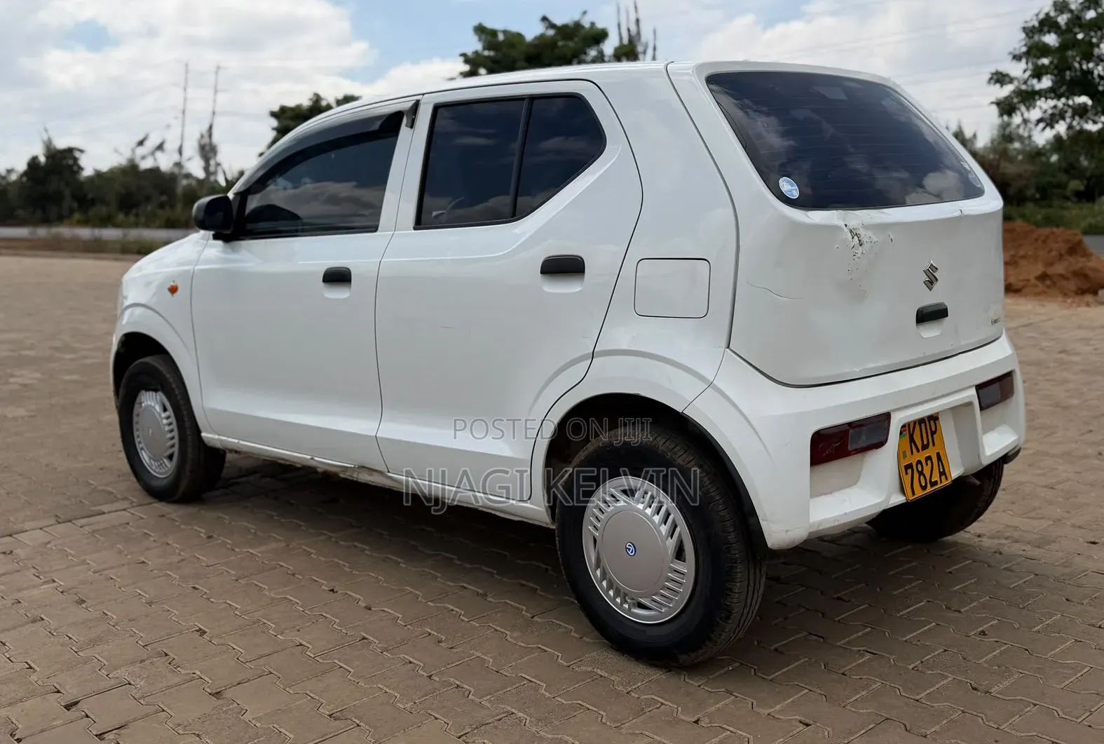 Suzuki Alto 2016 White