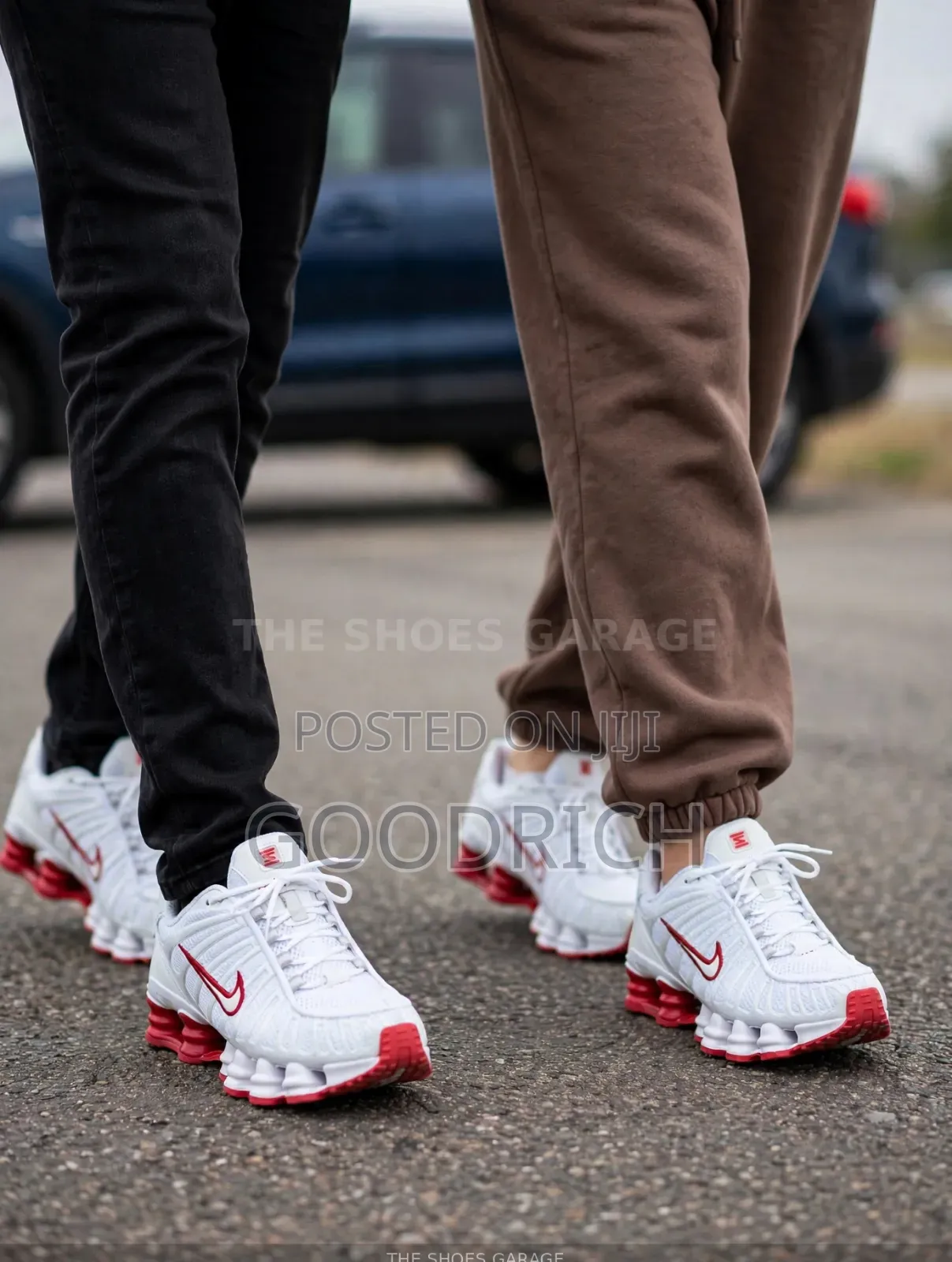 Nike Shox Parlour