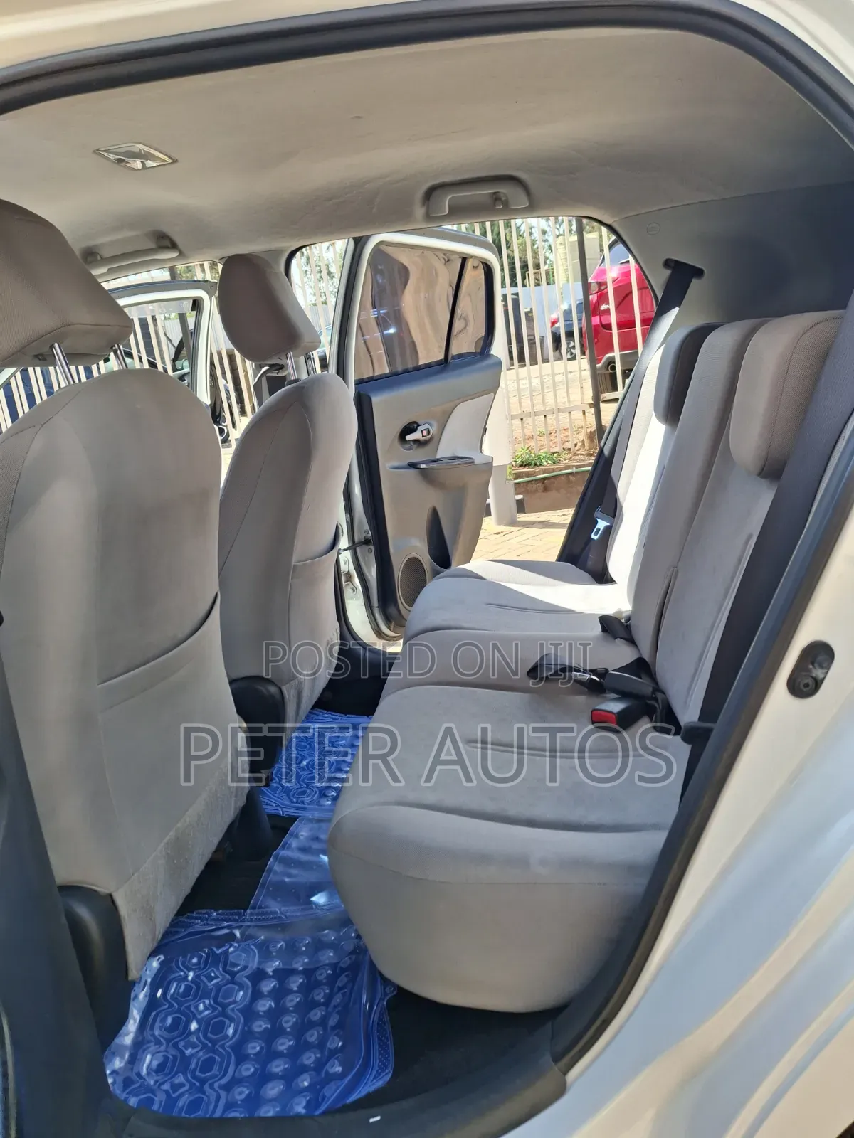 Toyota IST 2009 White