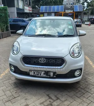 Toyota Passo 1.0 FWD 2018 White