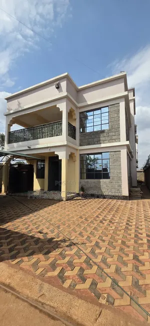 5bdrm Mansion in Kiora Estate, Riabai for sale