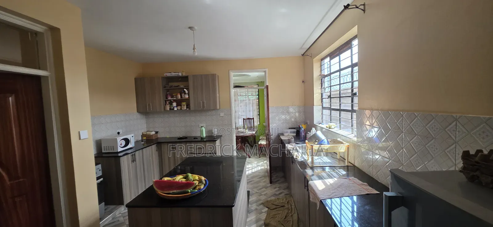 5bdrm Mansion in Kiora Estate, Riabai for sale
