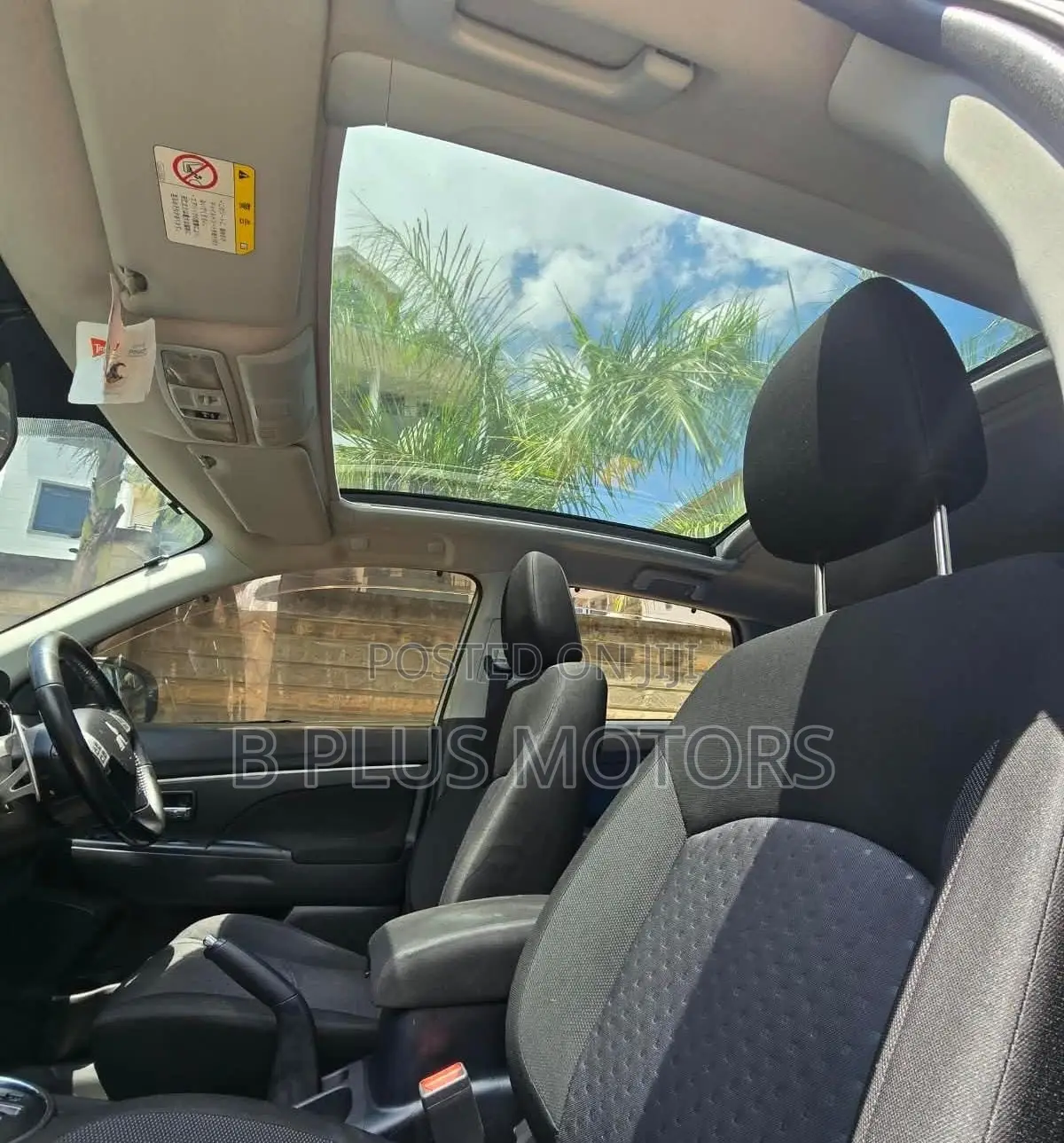 Mitsubishi RVR 2013 White