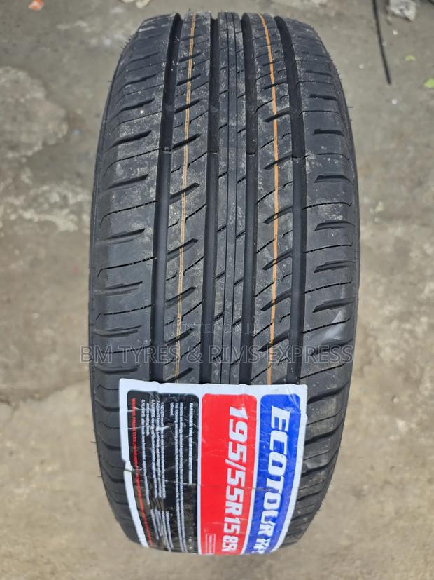 195/55 R15 Vinmax Tires.