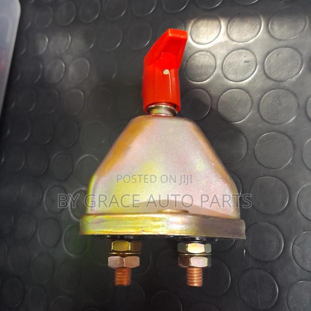 Best Battery Disconnect Switch - main view