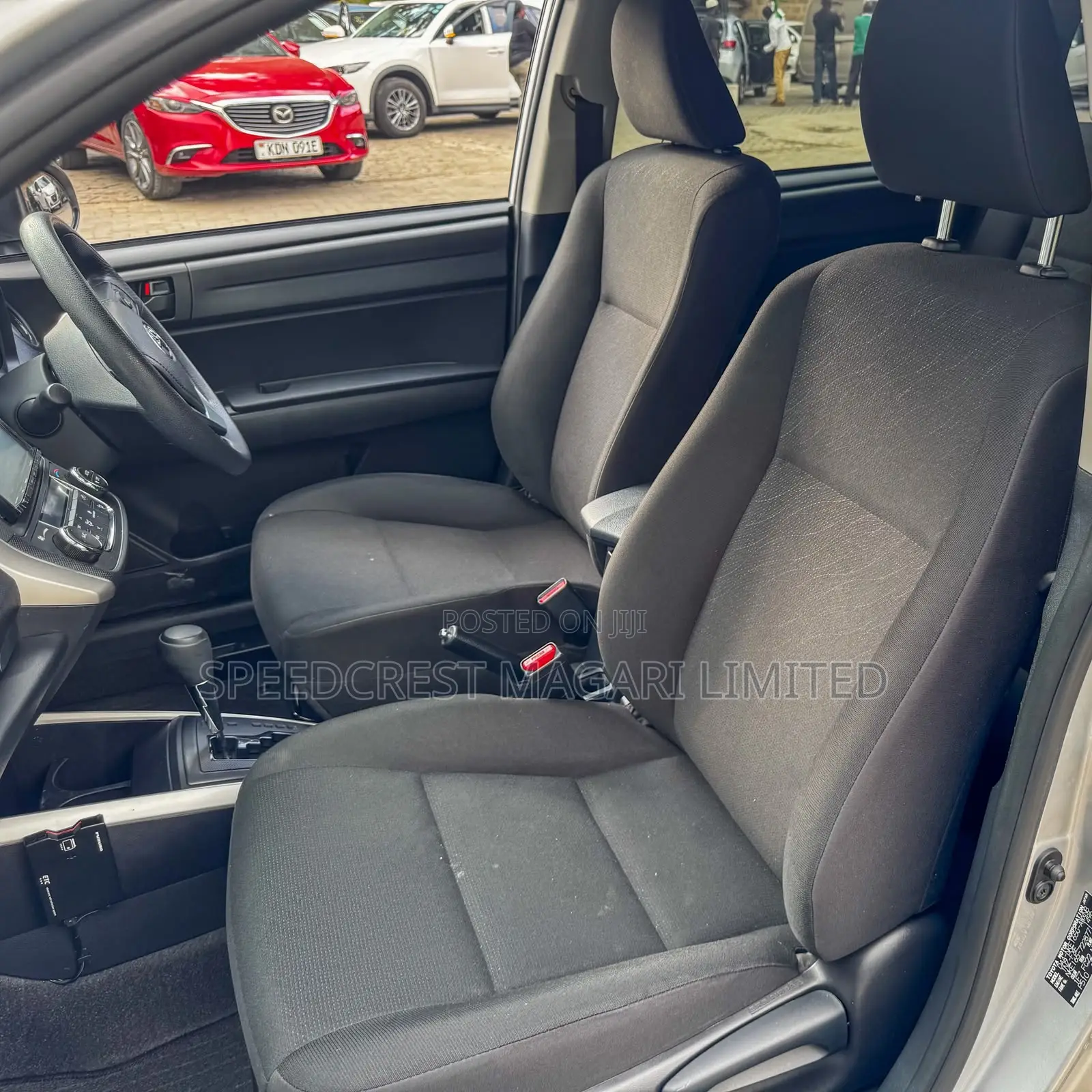 Toyota Corolla Fielder 1.5 Hybrid FWD 2020 Silver