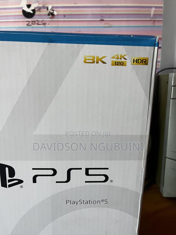 PlayStation 5 ( 2 Controllers) Black,White BoughtThis Sunday.Negotiabl - thumbnail 13