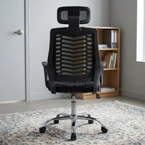 Ergonomic Office Chair With Headrest – High-Back Adjustable Desk Chair