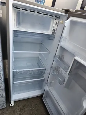 Haier 195L Mirrored Door Fridge