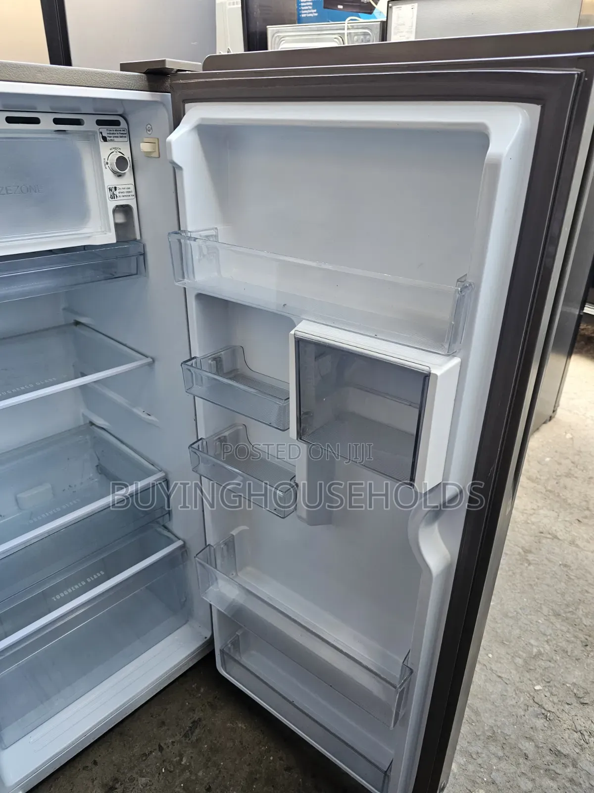 Haier 195L Mirrored Door Fridge