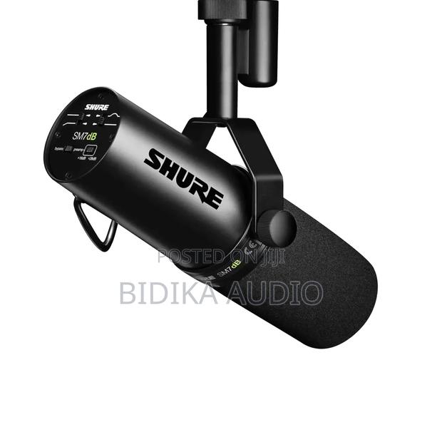 Shure SM7dB Kenya — Dynamic Vocal Microphone With Built-in Preamp - main view