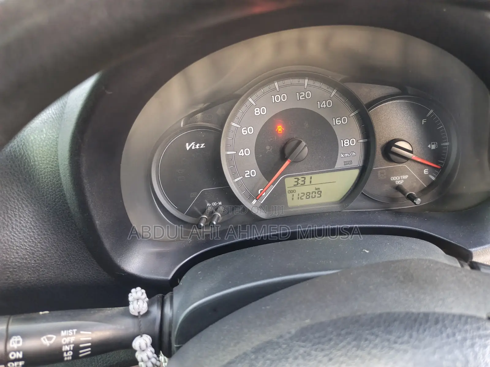 Toyota Vitz 2016 Silver