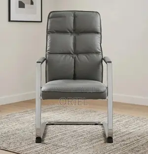 Gray Executive Office GuestChair – Comfortable ProfessionalVisitorSeat